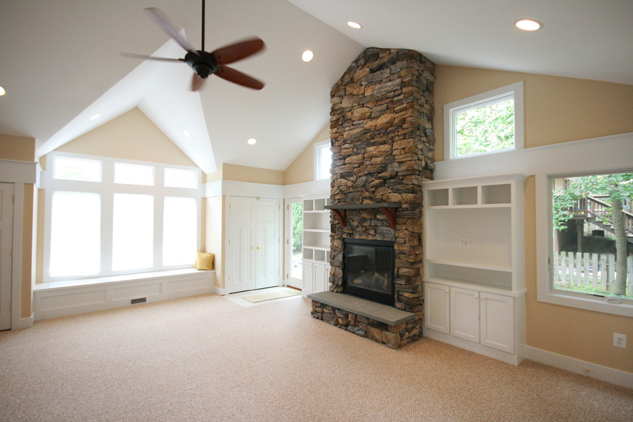 Clearbrook Ln